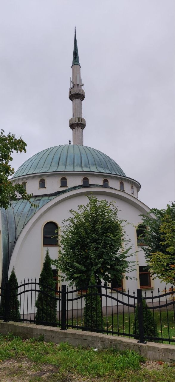 Džemat Srebrenik Centar – džamija