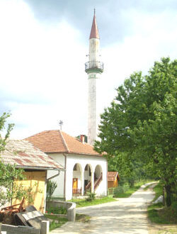 Džamija džemata Omerbašići u Srebreniku