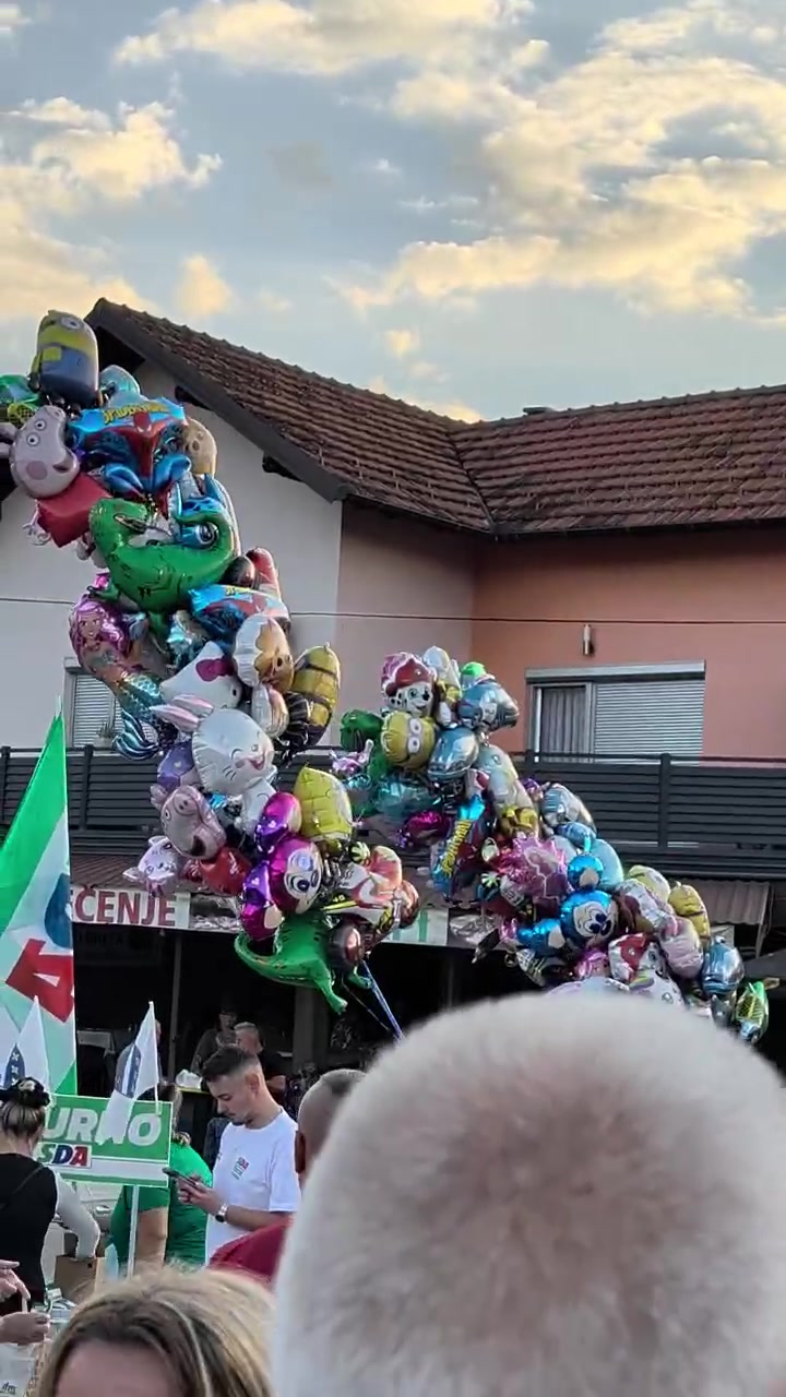 Igračke i roba za najmlađe posjetioce