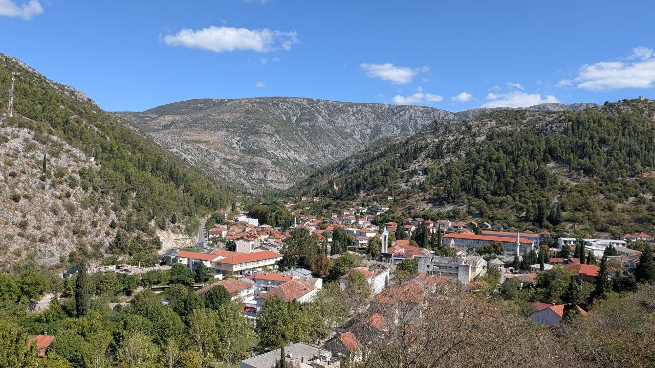 Panoramski pogled na Stolac
