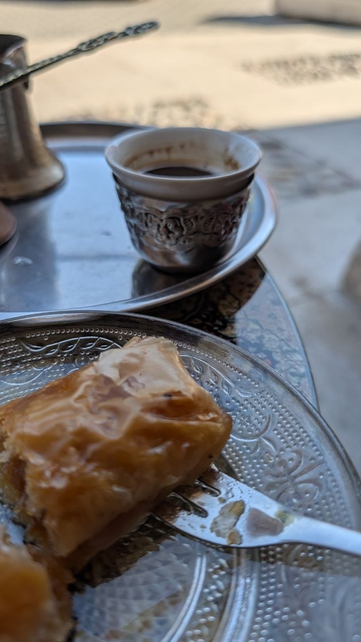 Travnička kahva i baklava